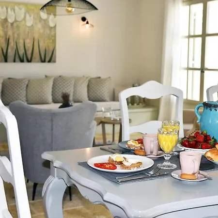 Sleeps 8 With Pool And Air Con * Barbati
